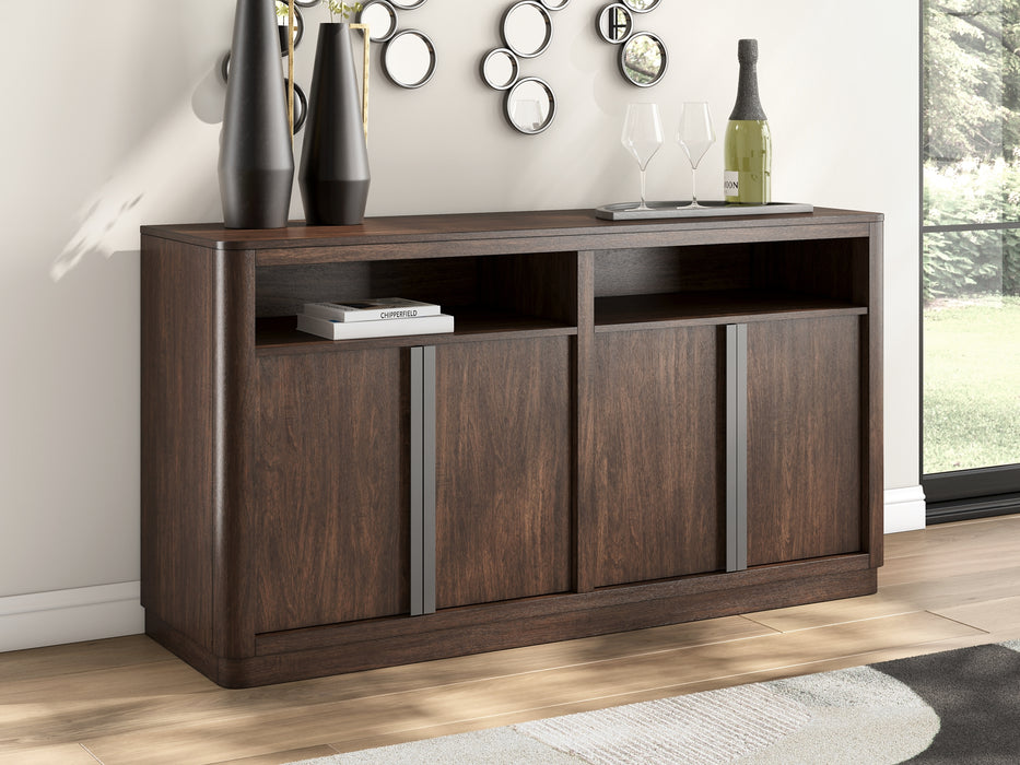 Dilenno Dining Room Server