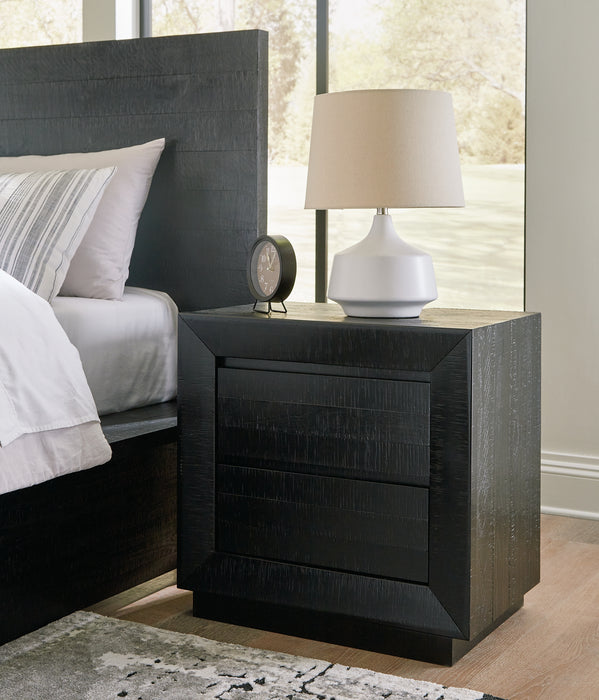 Londer King Panel Bed with Mirrored Dresser and Nightstand