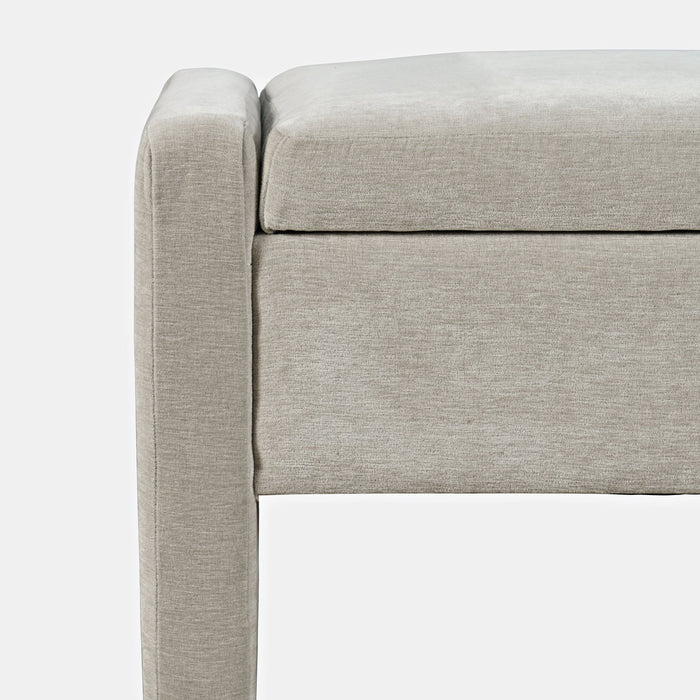 Braun Storage Bench