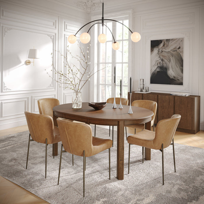 Carson's Oak Round Extension Table