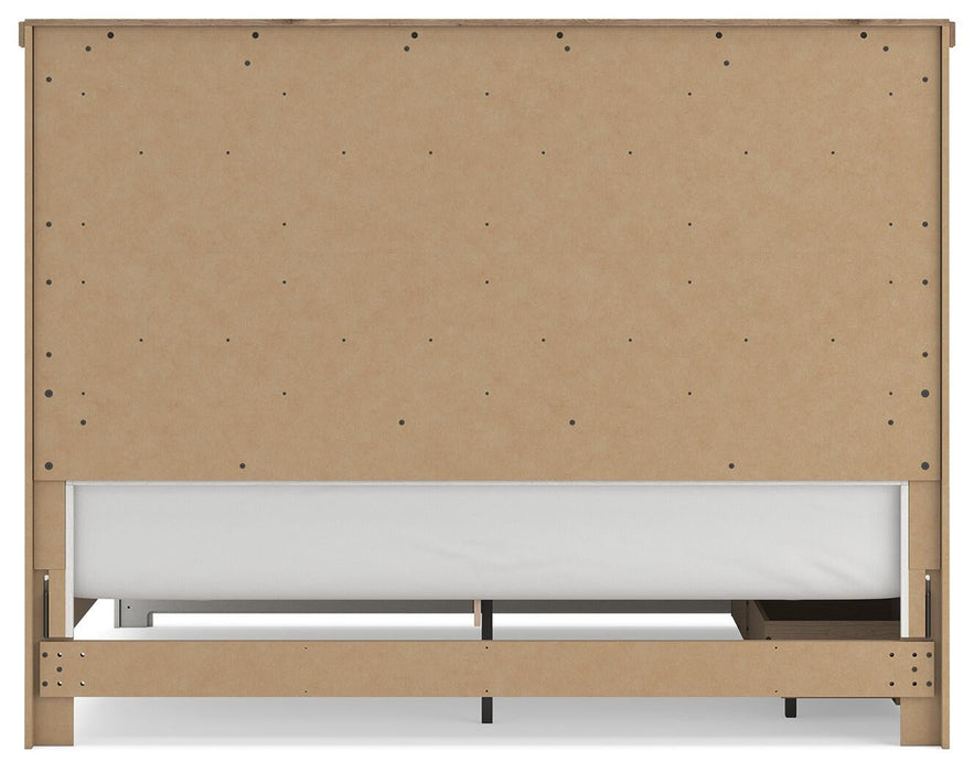 Savonport King Panel Bed with Storage, Dresser and Mirror